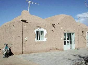 Earthen masonry domes, Iran (F. Naeim)