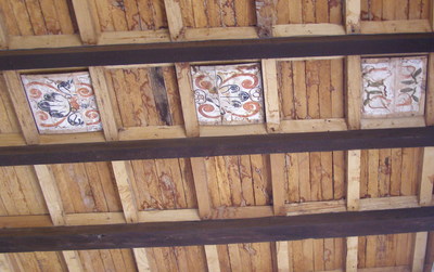 Wooden beam and joist roof, Peru (S. Brzev)